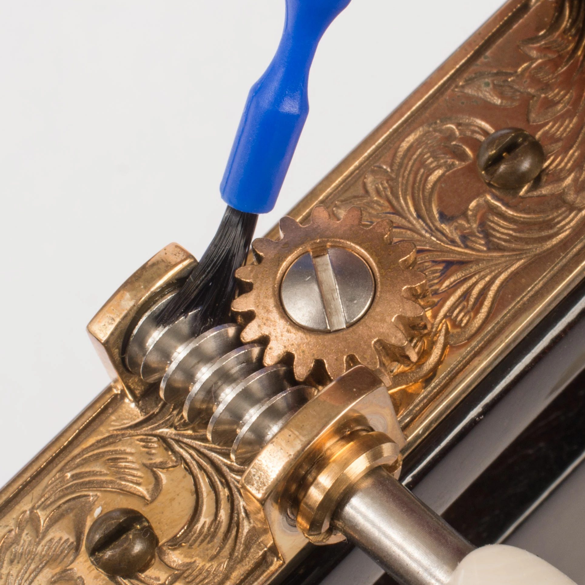 Micro Cleaning Brushes - StewMac 5 Micro Cleaning Brushes - StewMac - Image 3