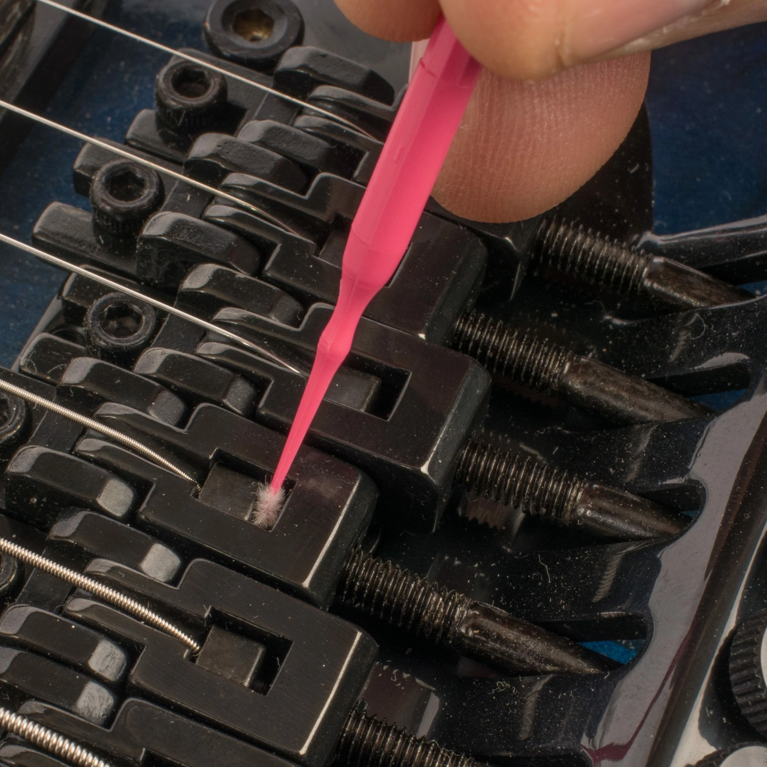 Micro Cleaning Brushes - StewMac 6 Micro Cleaning Brushes - StewMac - Image 4