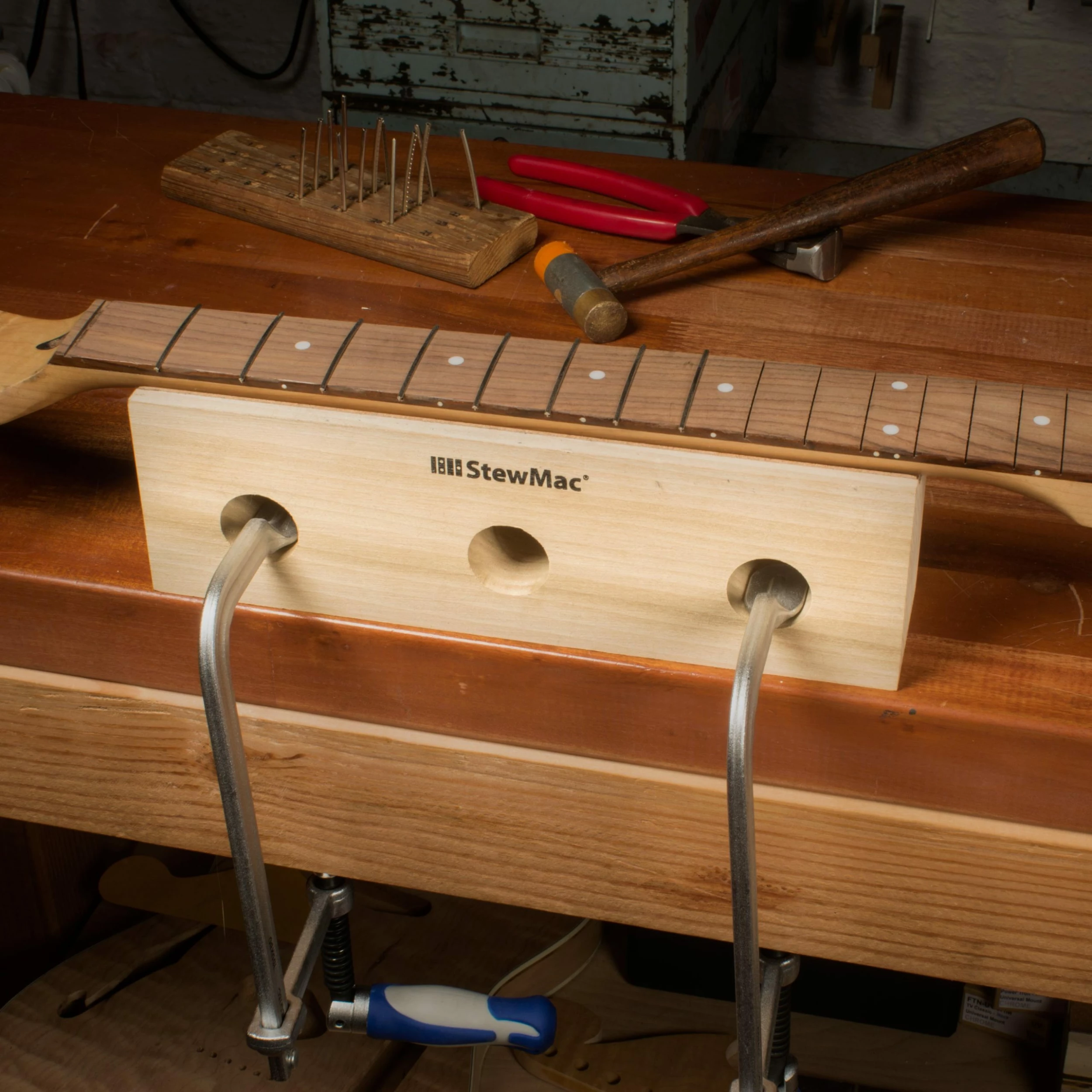 Tall Neck Support Caul - StewMac 5 Tall Neck Support Caul - StewMac - Image 3