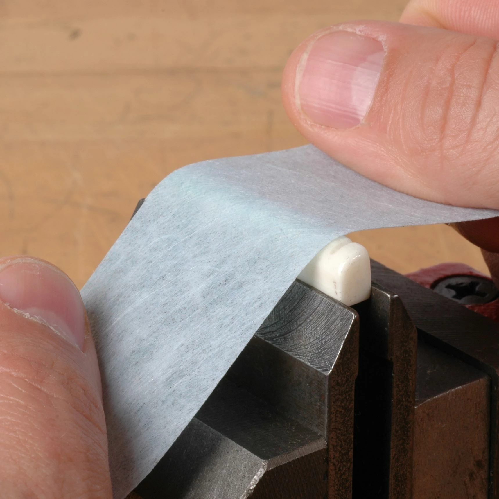 3M Flexible Polishing Papers - StewMac 4 3M Flexible Polishing Papers - StewMac - Image 2