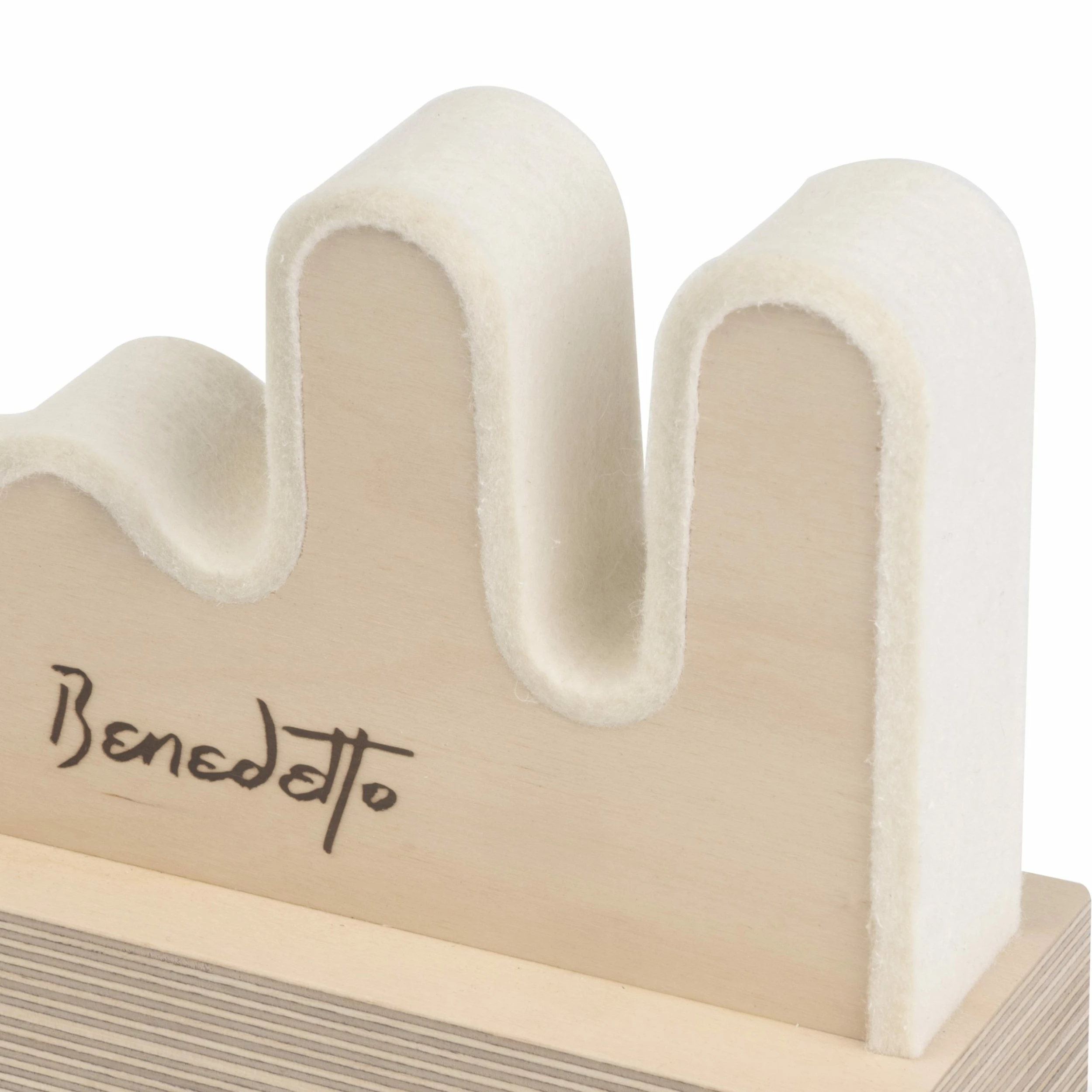 Benedetto Neck Rest - StewMac 5 Benedetto Neck Rest - StewMac - Image 3